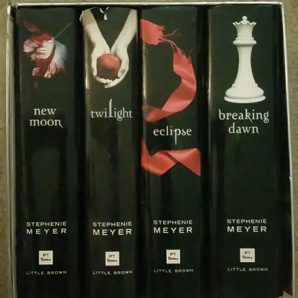 The Twilight Saga books by Stephen Meyer